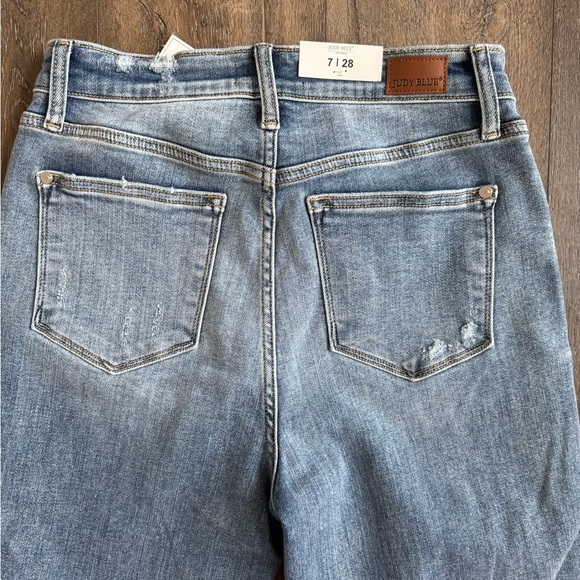 Judy Blue High Waste Wide Leg Jeans. Women’s size 7.  New with tags. - Picture 10 of 13